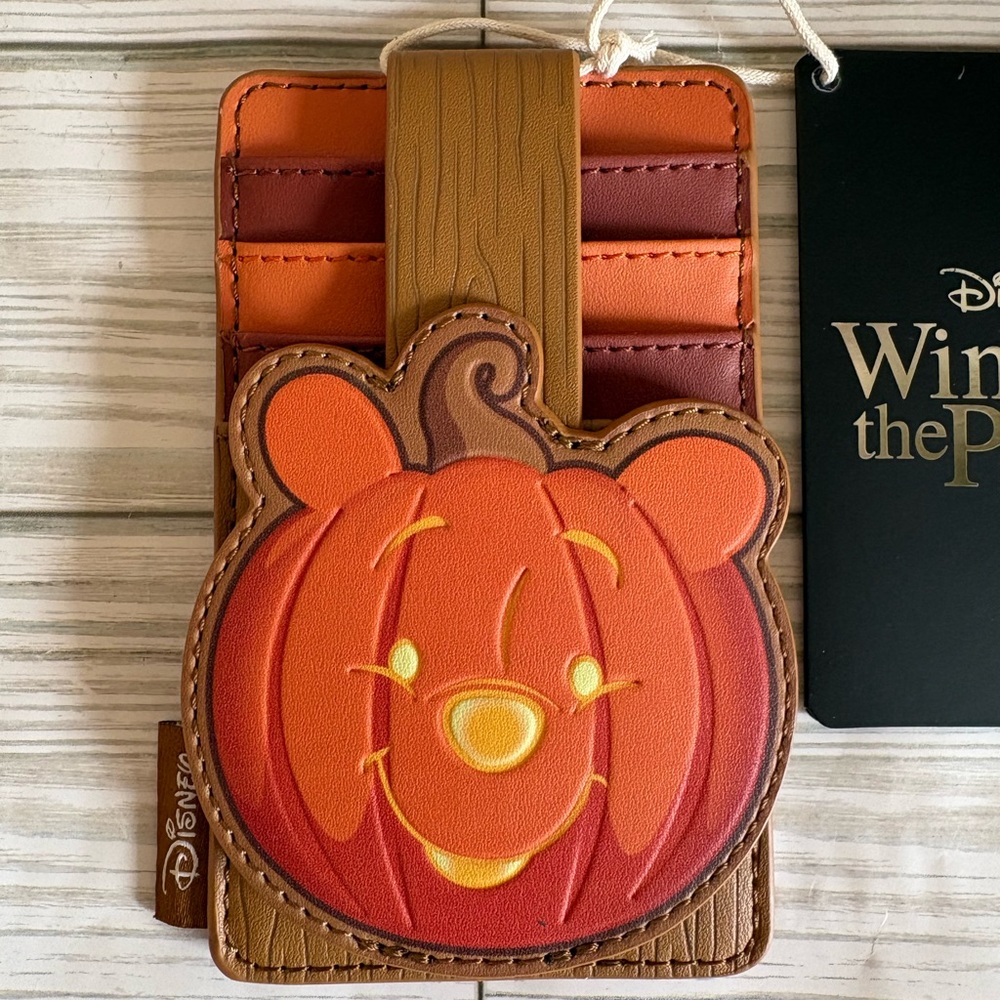 🎃Loungefly Disney Winnie The Pooh Pumpkin Cardholder - Picture 3 of 4